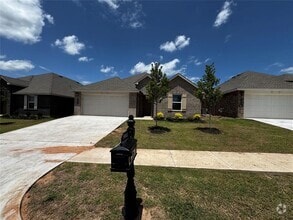 Building Photo - 9041 NW 149th St
