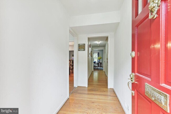 Foto del edificio - 6719 Baron Rd