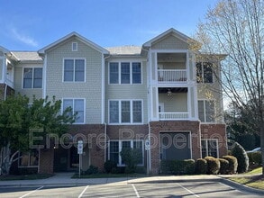 Building Photo - 927 Portstewart Dr