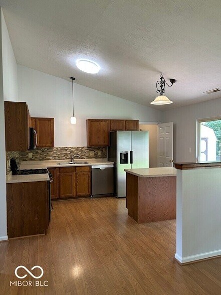 Foto del edificio - 6438 Thistle Bend