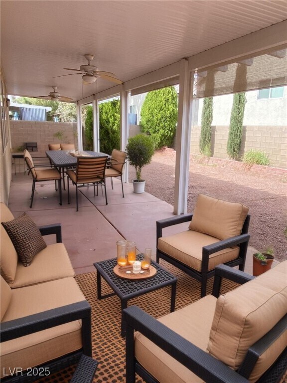 Foto del edificio - 4312 N Thunder Twice St