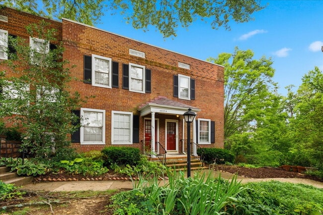 Photo - Elegant End-Unit Fairlington Villages Townhome with Private Balcony & Exceptional Community Ameni...