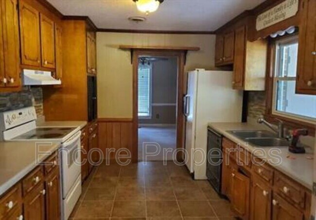 Foto del edificio - 1916 S Main St