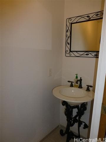 Building Photo - 99-1440-1440 Aiea Heights Dr