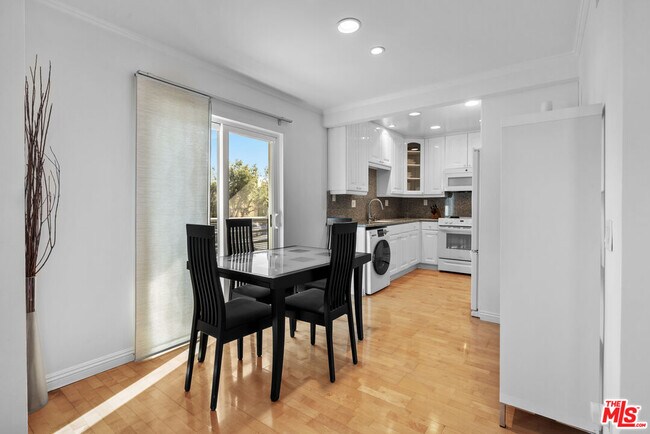 Foto del edificio - 1515 S Beverly Dr