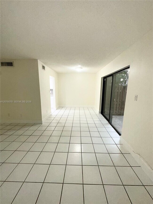 Building Photo - 11313 SW 109th Rd
