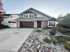 Building Photo - 3744 Via Picante