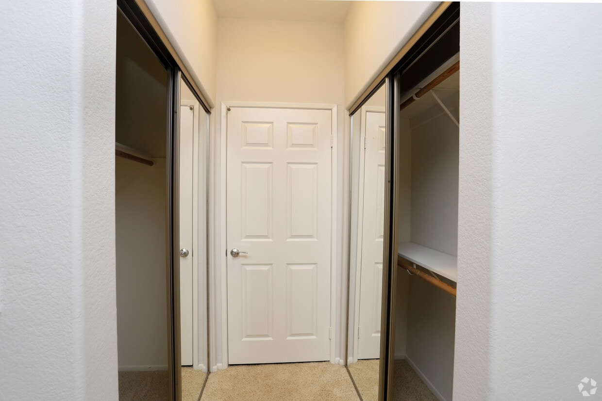 Darlington Apartments Apartments Los Angeles, CA