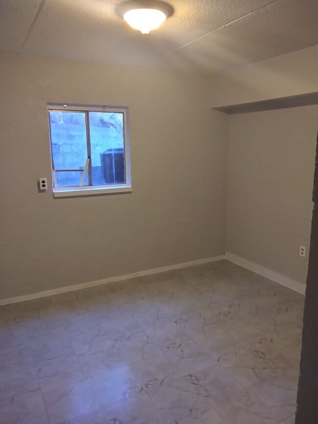 Foto del edificio - Madrid Court