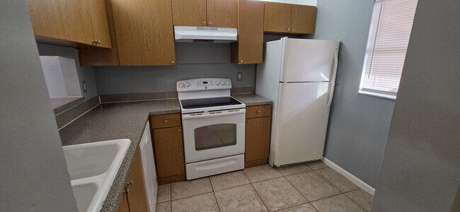 Foto del edificio - 3470 Foxcroft Rd