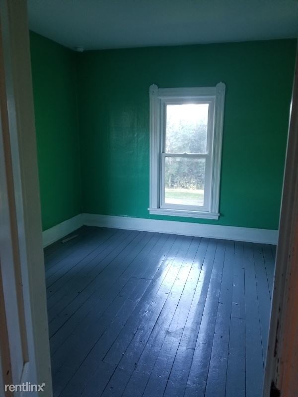 Building Photo - 4 br, 1.5 bath House - 201 E Yates St