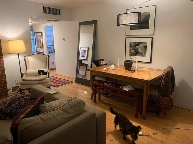 Foto principal - 543 W Coronado Rd