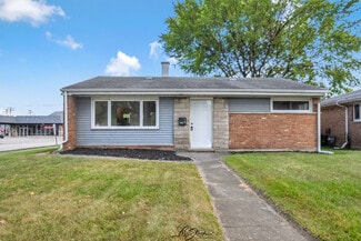 Building Photo - 17103 Burnham Ave