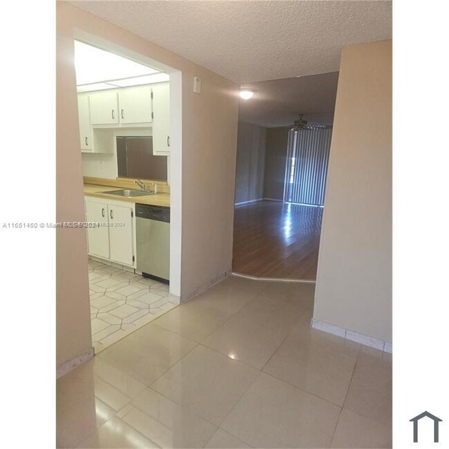 Foto del edificio - 1810 SW 81st Ave