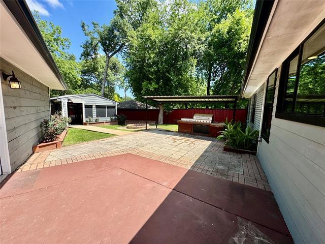 Foto del edificio - 329 Allegheny Trail Ln