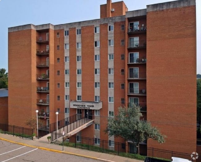 Building Photo - 1001 Grandview Ave