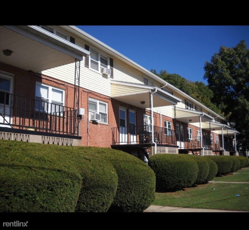 Primary Photo - 2 br, 1.5 bath Condo - 369 Mill Rock Rd