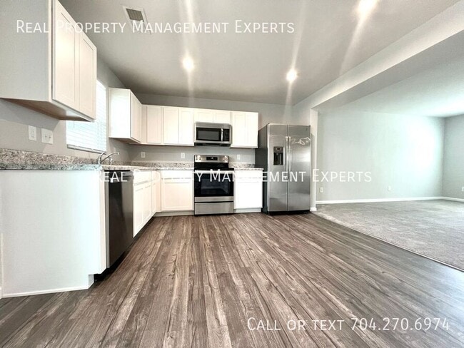 Building Photo - 5232 Austin Knoll Ct