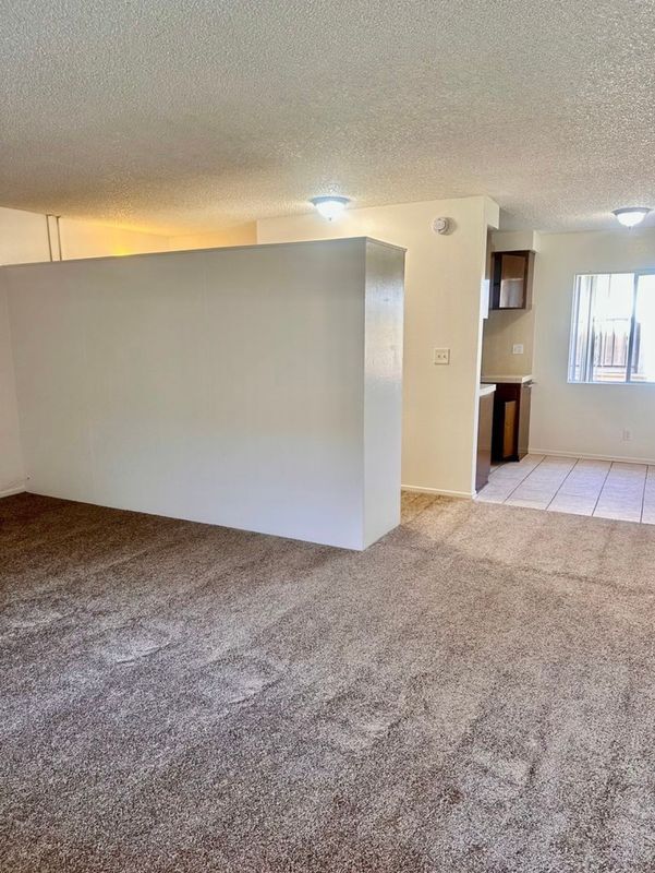 Foto del edificio - 4046 W 132nd St