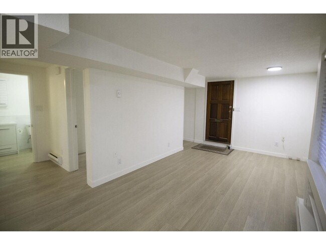 Photo du bâtiment - 2176 W 13th Ave