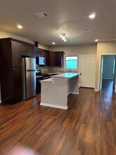 Building Photo - 6539 Crestford Ln