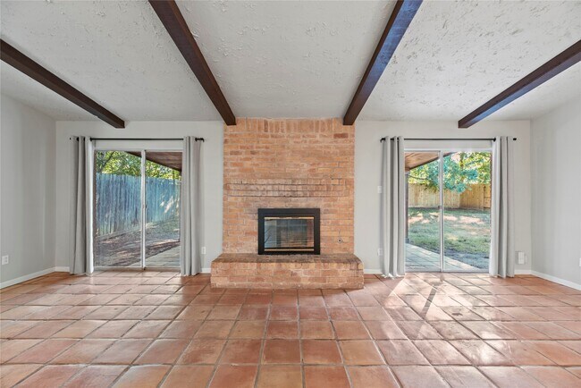 Building Photo - 17114 Banchory Ave