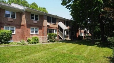 Building Photo - 123 Katona Dr