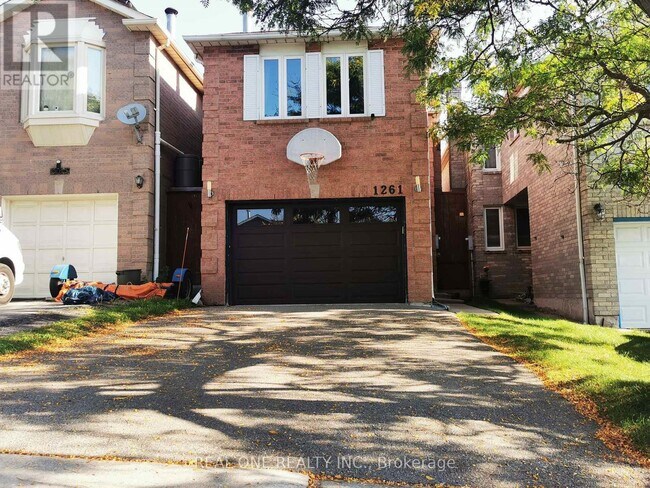 Photo du bâtiment - 1261 Valerie Crescent