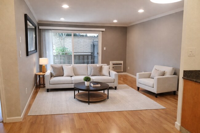 Foto del edificio - 101 Kinross Dr