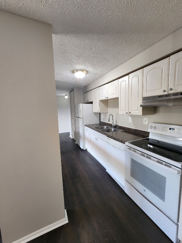 Foto del edificio - 19529 Gunners Branch Rd