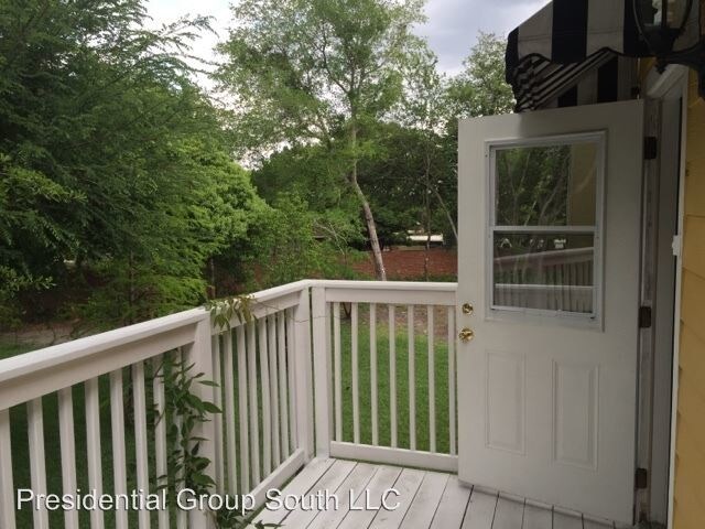 Building Photo - 1 br, 1 bath House - 571 NAPOLEON LANE Unit A
