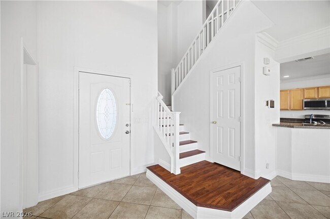 Foto del edificio - 5629 N Lookout Crest St
