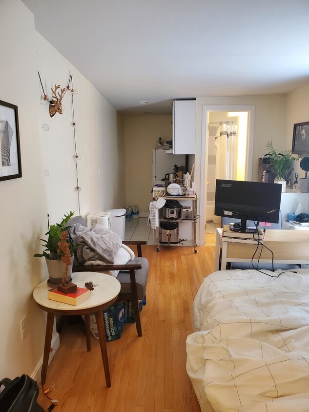 20 Phillips St, Boston, MA 02114 Apartments in Boston, MA