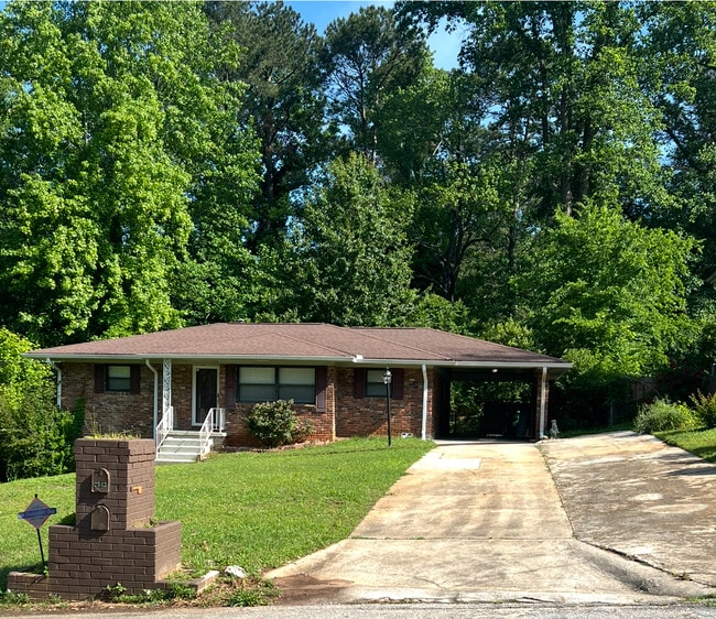 Photo - 2343 Green Forrest Dr House