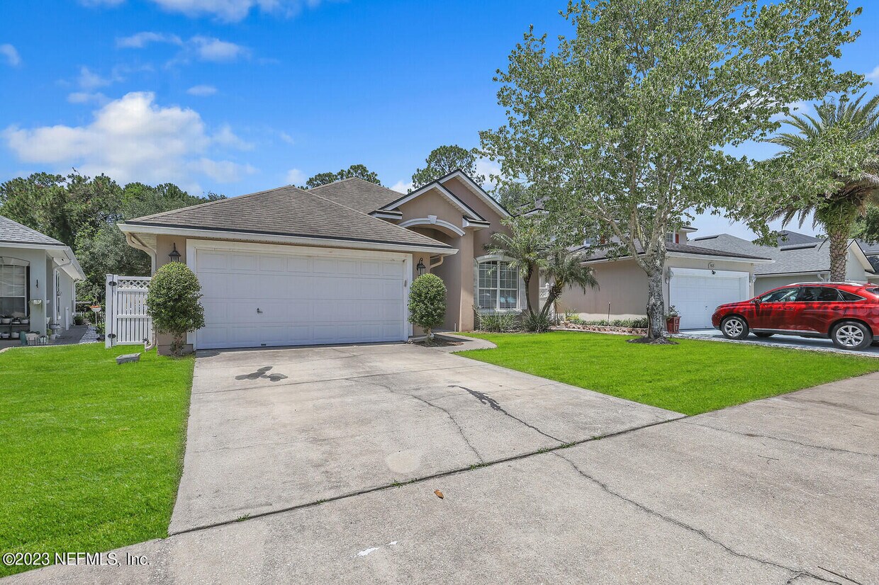 Primary Photo - 860 Briarcreek Rd