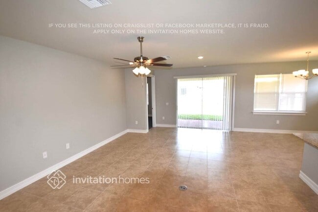 Building Photo - 7554 Paspalum