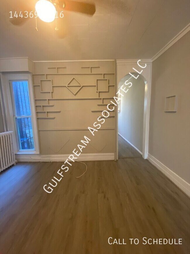 Building Photo - 1913 Walbrook Ave