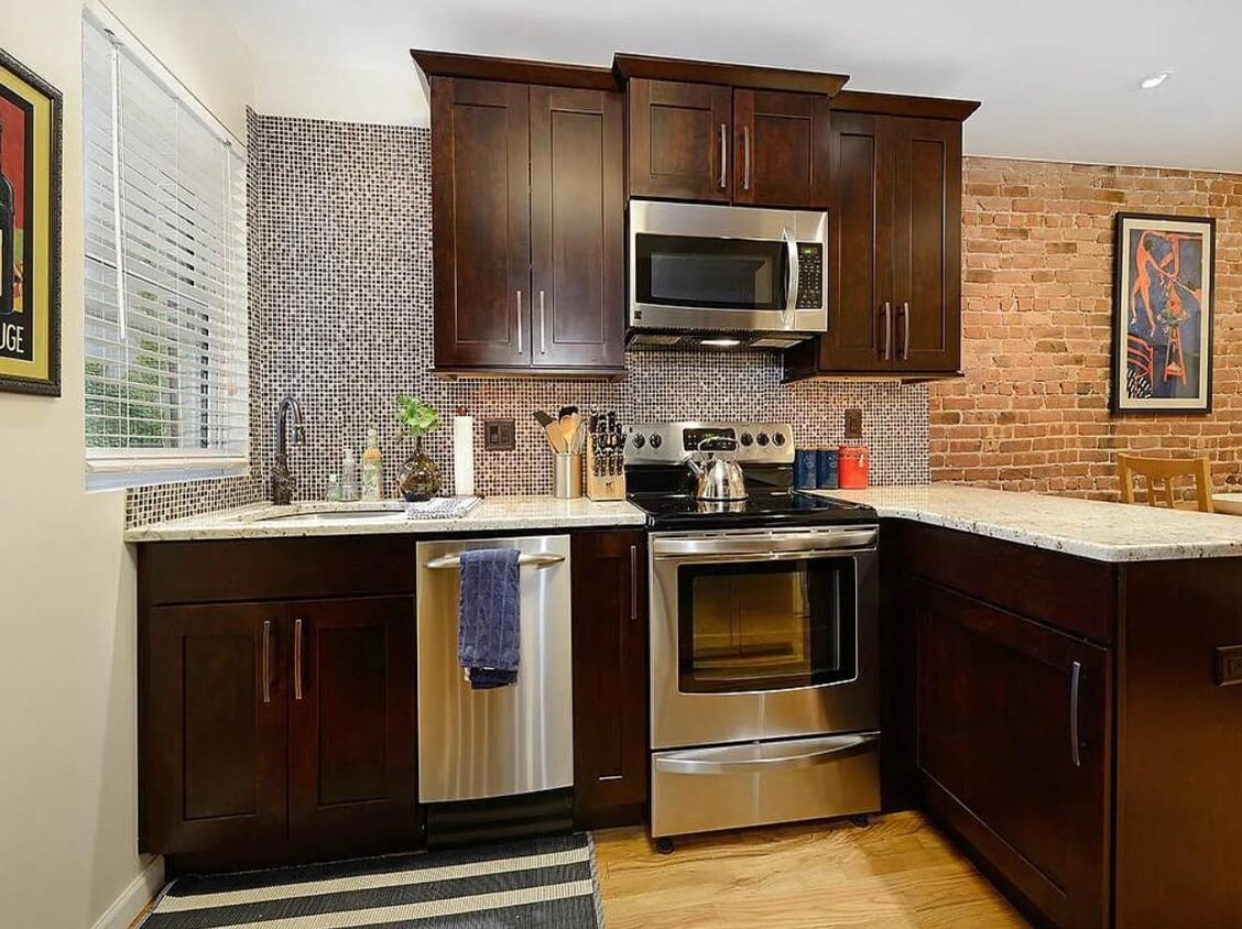 134 Garden St Unit 2, Hoboken, NJ 07030 Condo for Rent in Hoboken, NJ