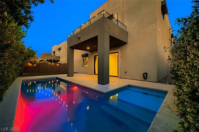Foto del edificio - 10334 Jade Gardens Dr
