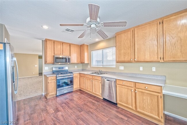 Building Photo - 11169 Salentino Ave