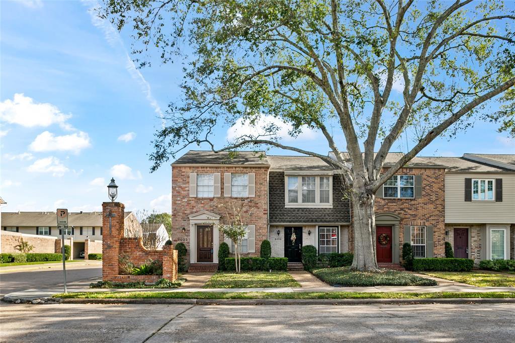 Foto principal - 2023 Winrock Blvd