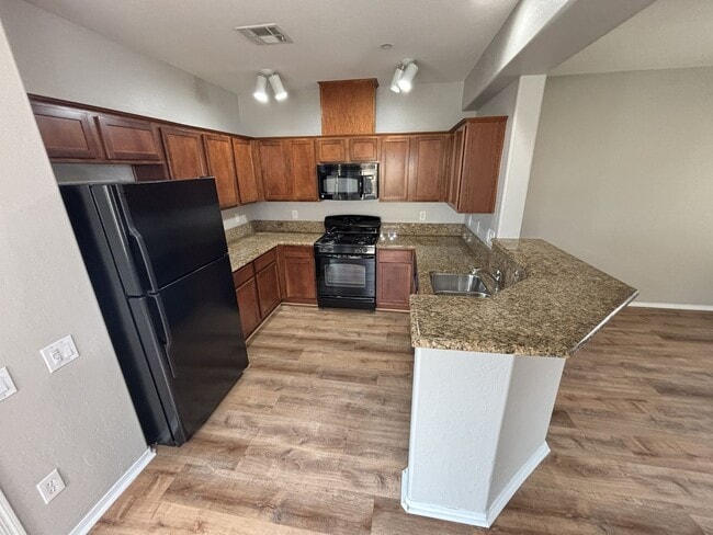Building Photo - Beautiful 3Bed/2Bath/1Car Condo in Sky Pointe Community – Northwest Las Vegas!