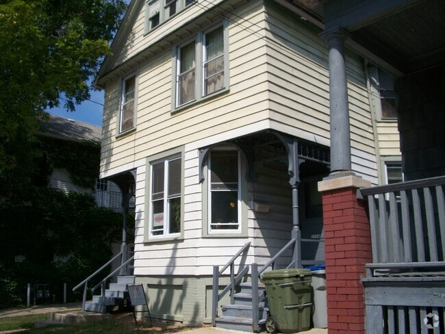 Building Photo - 1736 N Arlington Pl