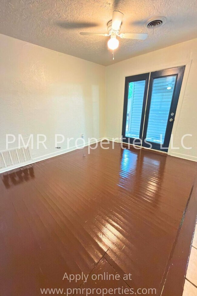 Foto del edificio - 4 Bedrooms / 2 Bathrooms House