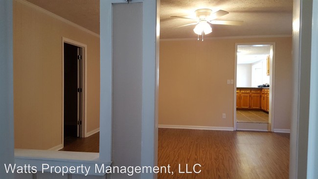 Building Photo - 5 br, 2 bath House - 76 Crescent Hills Drive