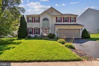 Building Photo - 5135 Olivia Way