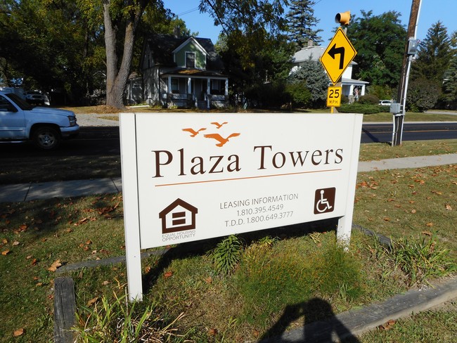 Foto del edificio - Auction: Plaza Towers Apartments, Almont, MI