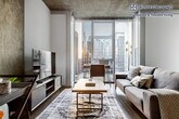 Foto principal - 215 W Lake St