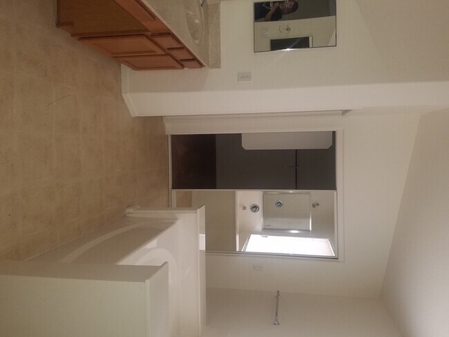 Foto del edificio - 13404 W Lisbon Ln