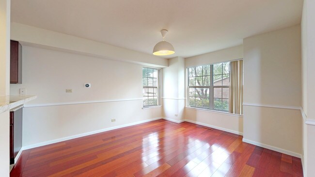 Foto del edificio - 1541 Club Dr